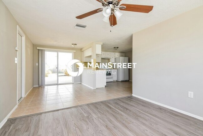 Building Photo - 3 Bedroom Pet-Friendly Home in Holiday, FL...
