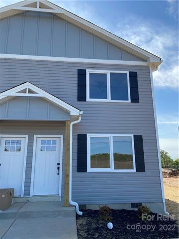 Building Photo - 417 Roper Dr