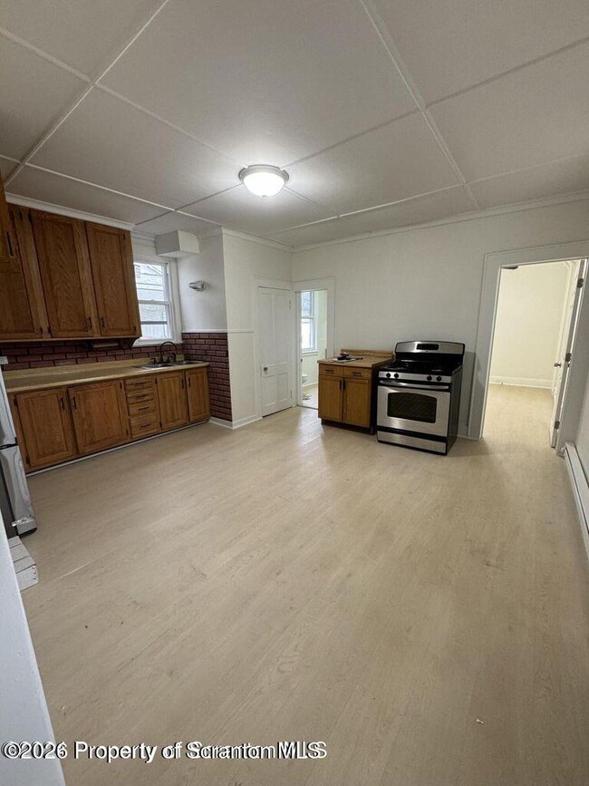 Foto del edificio - 538 N Sumner Ave