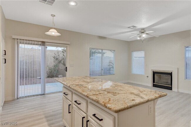 Building Photo - 7938 Angel Tree Ct
