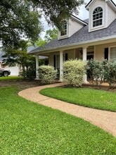 Building Photo - 1710 Wales Ln