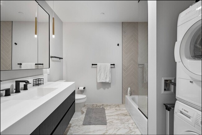 Foto del edificio - 18 Lagrange St