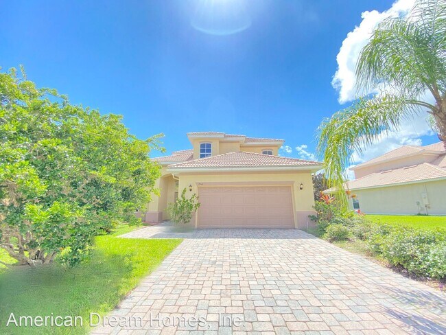 Building Photo - 4 br, 2.5 bath House - 3521 Forest Park Dr