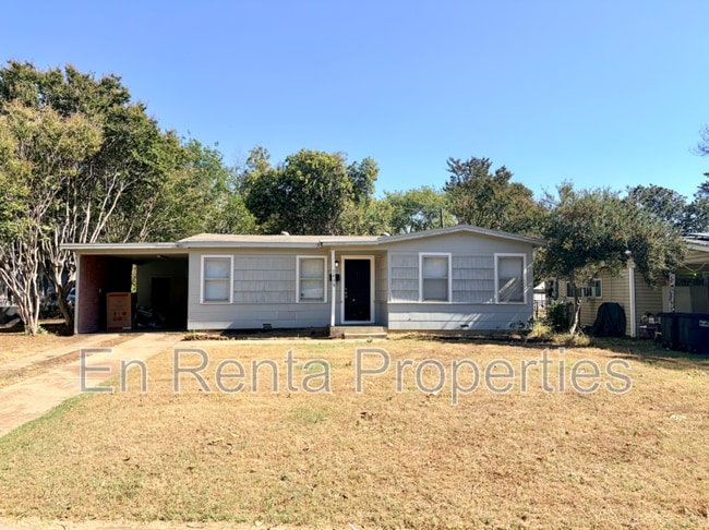 Photo - 1408 Cairn Cir House