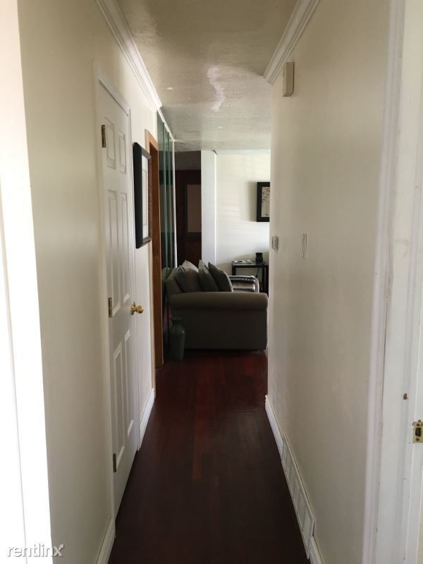 Foto del edificio - 4 br, 2 bath House - 9624 S Poppy Ln