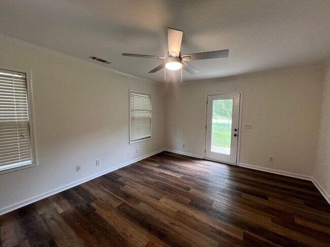 Foto del edificio - 8505 Bells Ferry Rd
