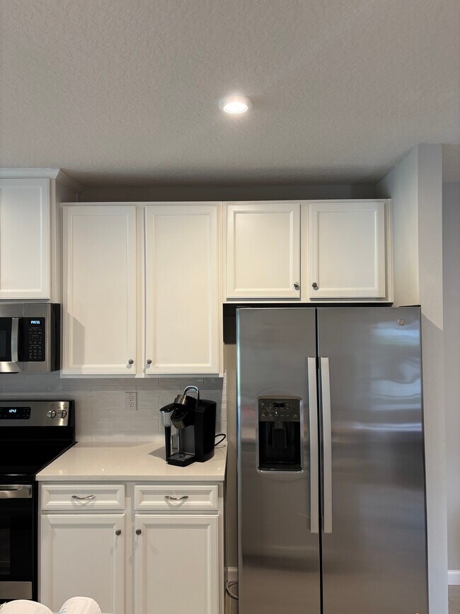 Foto del edificio - 516 Voltaire Dr