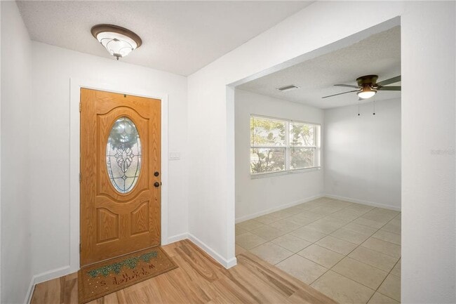 Building Photo - 6217 Flamingo Dr