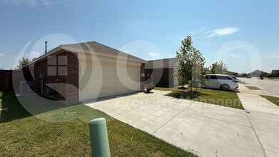 Building Photo - 3801 Harper St
