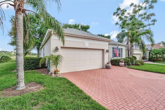 Building Photo - 2500 Castle Pines St