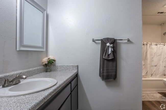 Foto del interior - Avery Trace