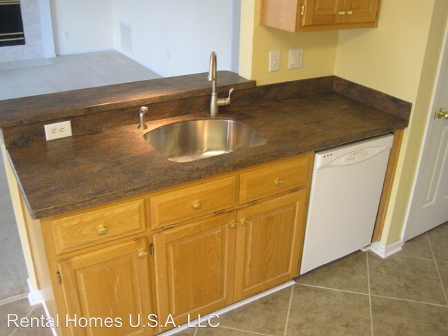 Foto del edificio - 5 br, 2.5 bath House - 2508 Ferguson Court