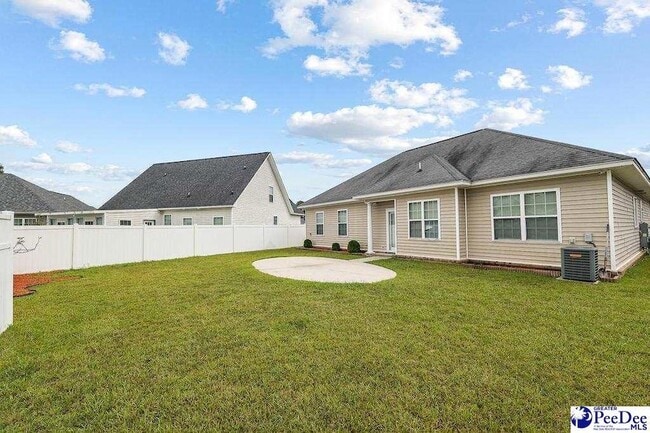 Building Photo - 1365 Millbank Dr