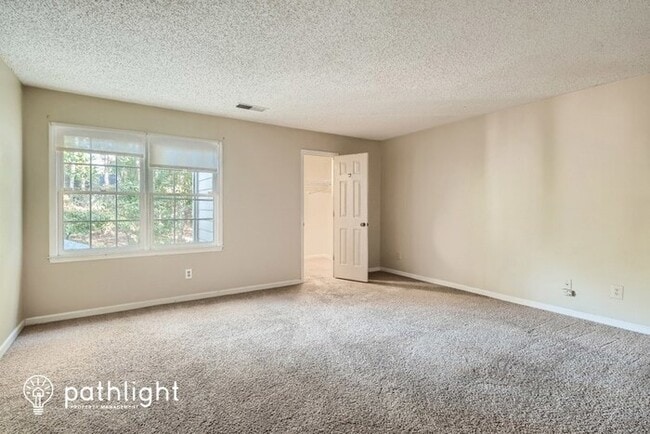 Building Photo - 1392 Churchill Way, Marietta, GA, 30062