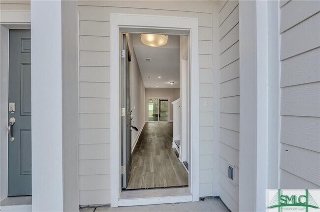 Foto del edificio - 157 Lower Creek Dr