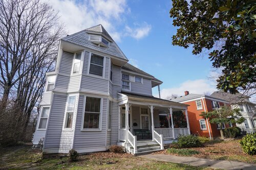 Building Photo - 110 Crescent Ct