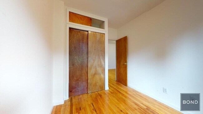 Foto del edificio - 417 East 65 Street