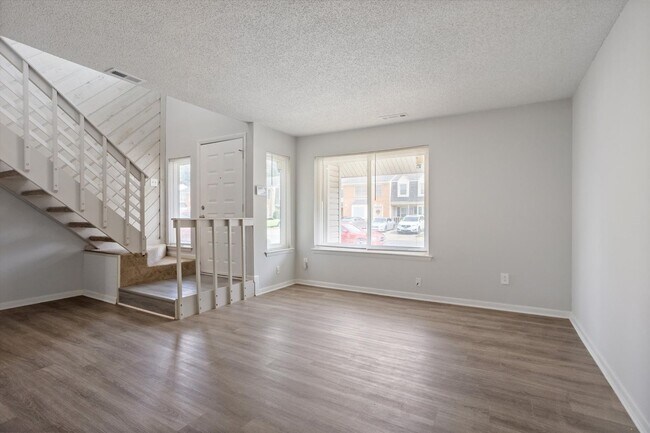 Foto del edificio - Campus East