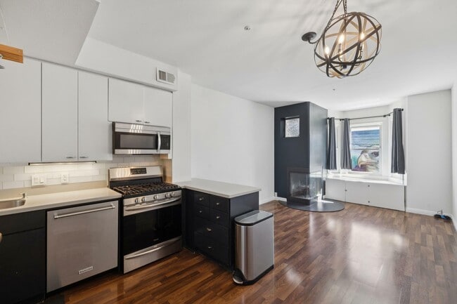 Photo - 144 Langton St Apartment