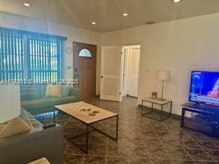 Building Photo - 1398 Normandy Dr