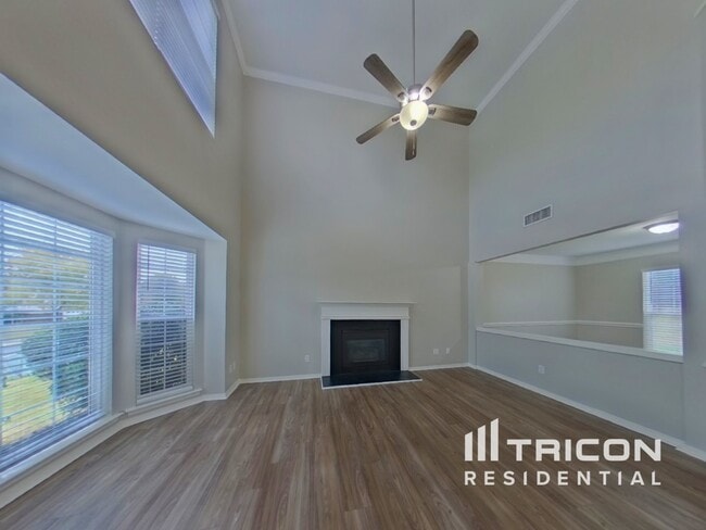 Building Photo - 2016 Mallard Woods Pl