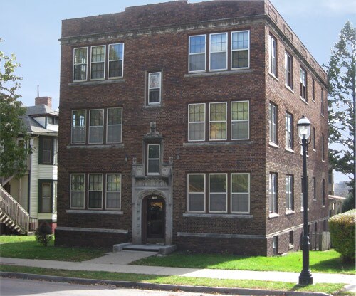 Primary Photo - 1534 Woodland Ave