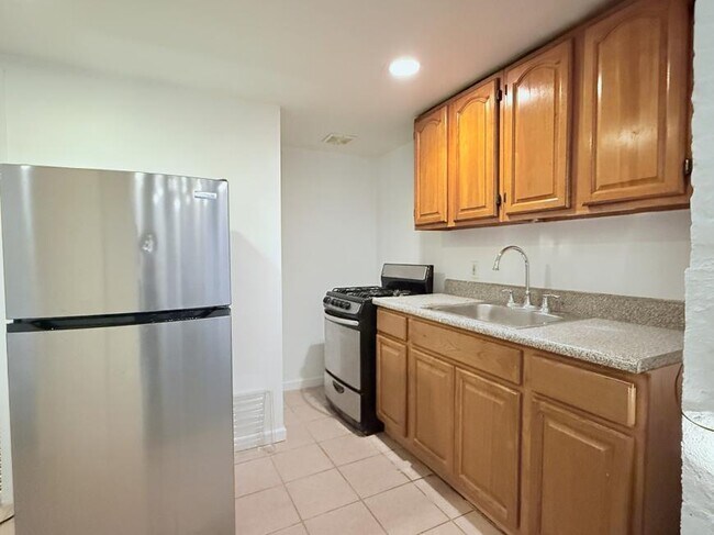 Foto del edificio - 1 bedroom in Brooklyn NY 11231