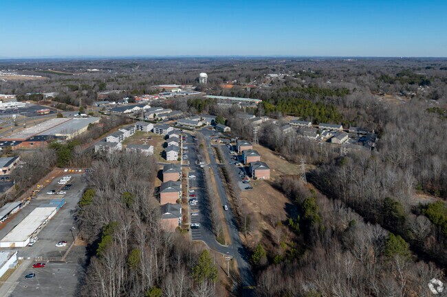 Aerial Photo - Colonial Village