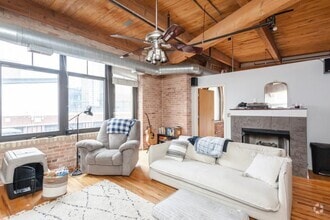 Building Photo - 625 W Jackson Blvd