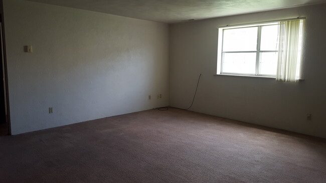 Sala de estar - 211 N 3rd St
