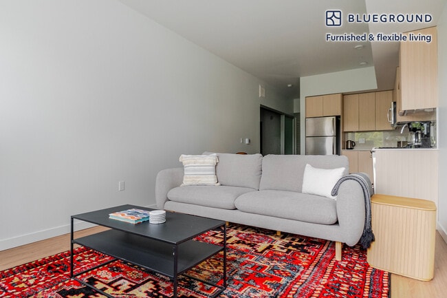 Foto del edificio - 8709 161st Avenue Northeast