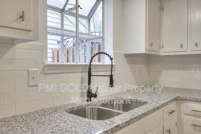 Foto del edificio - 119 Spring Place Drive