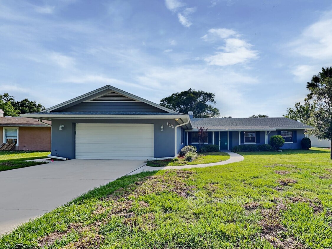 Primary Photo - 105 Pine Crest Dr