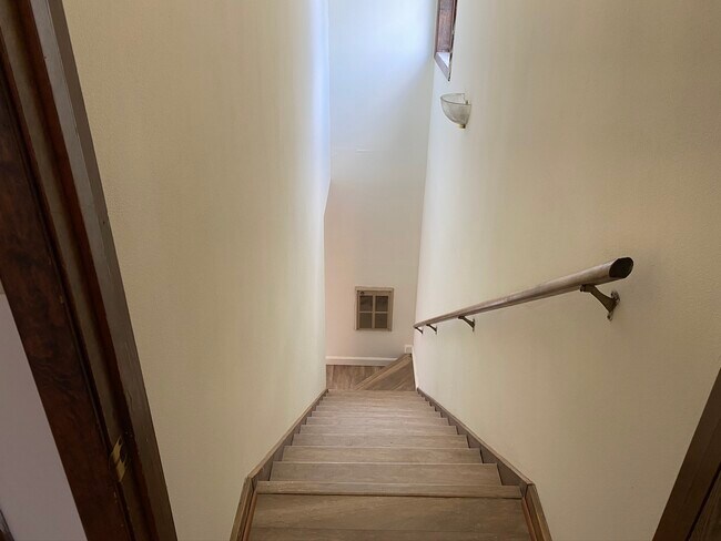 Foto del edificio - 901 Hartwell Dr