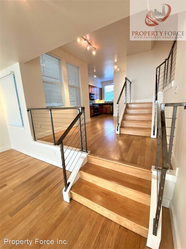 Building Photo - 19 Rausch St