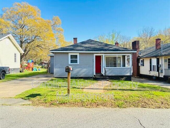 Foto del edificio - 410 Carolina Ave