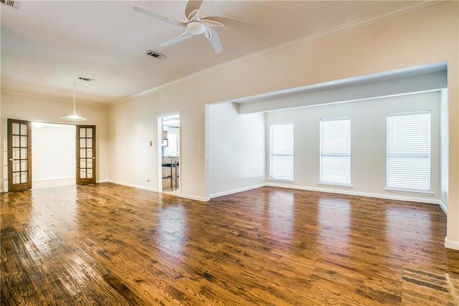 Building Photo - 224 Simmons Dr