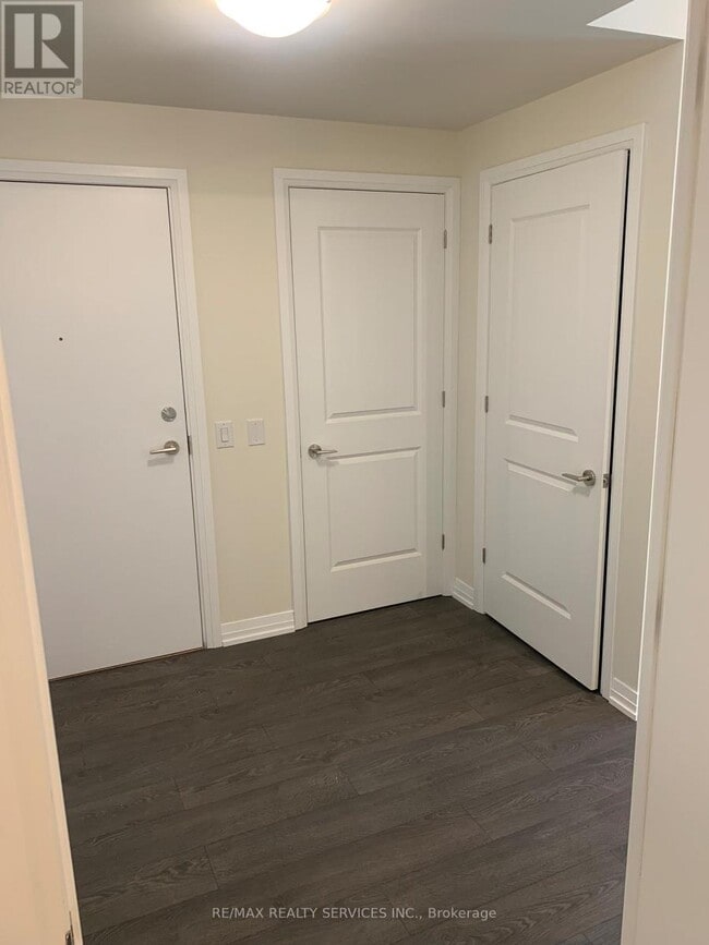 Building Photo - 50 Thomas Riley Rd