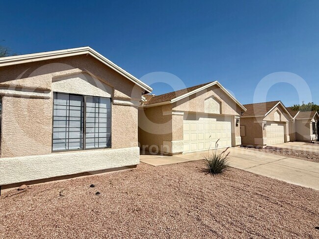 Foto del edificio - 8488 N Winchester Creek Dr