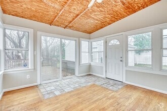 Building Photo - 170 Hilltop Rd