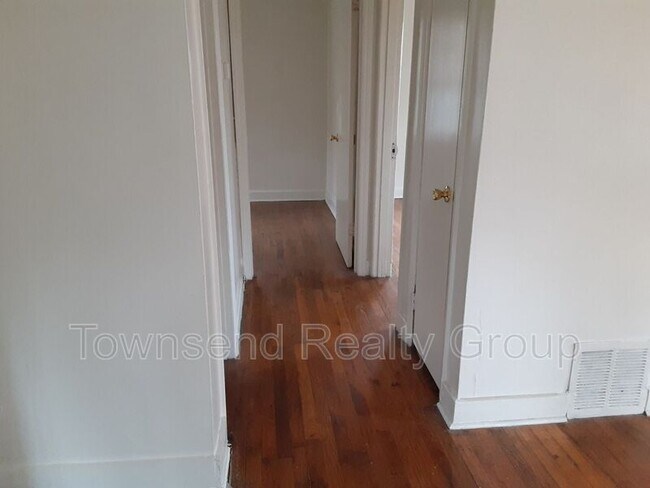 Building Photo - 2137 Lincoln Heights Ct