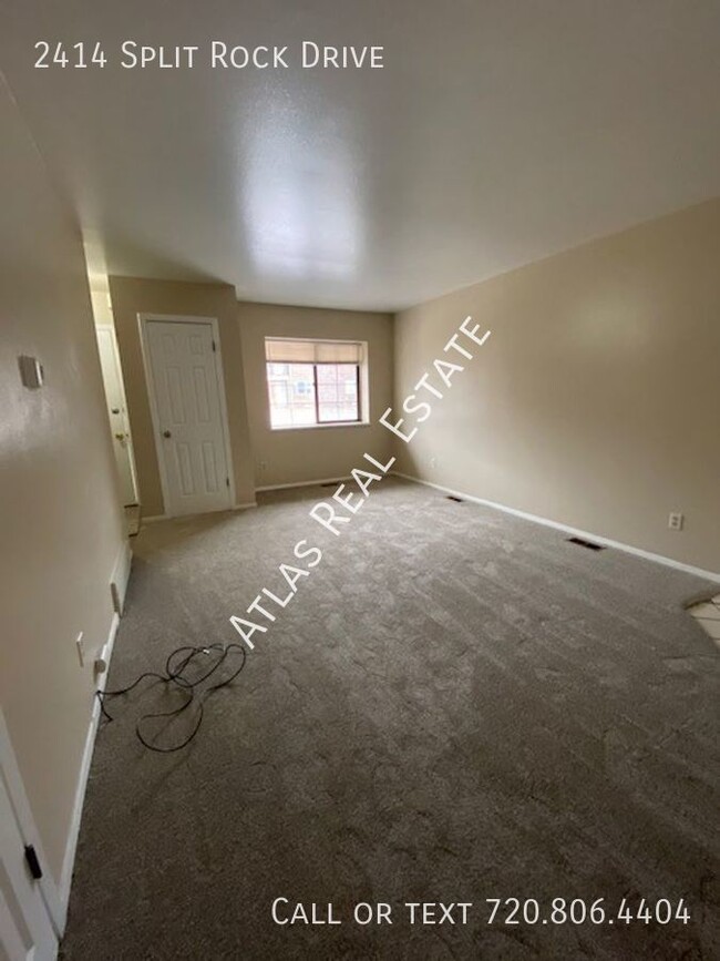 Foto del edificio - ***APRIL FREE RENT***Beautifully Updated 2...