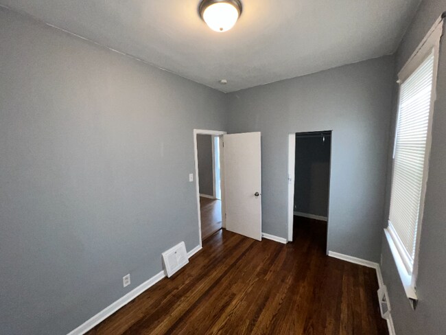 Foto del edificio - 8601 S Kingston Ave