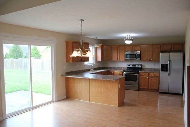 Building Photo - 4148 Stergen Dr