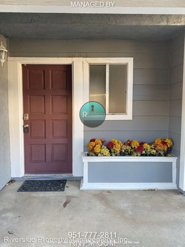 Building Photo - 3 br, 3 bath House - 5465 Teaberry Rd.