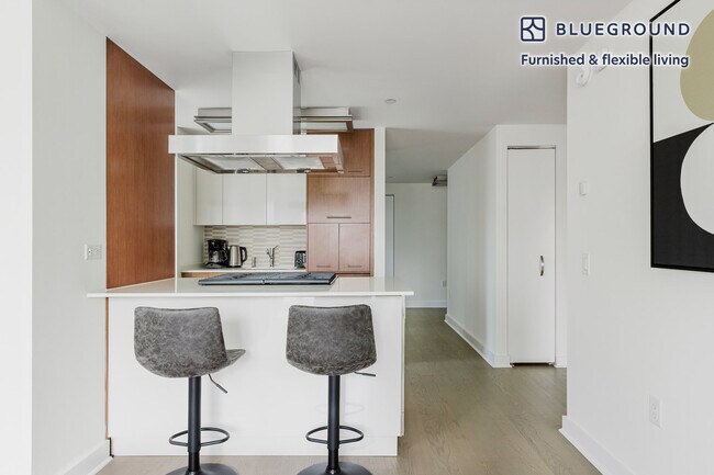 Foto del edificio - 450 W 42nd St