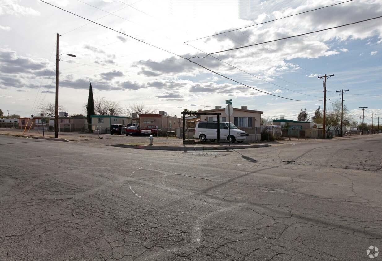 Building Photo - Mossman Mobile Home Park