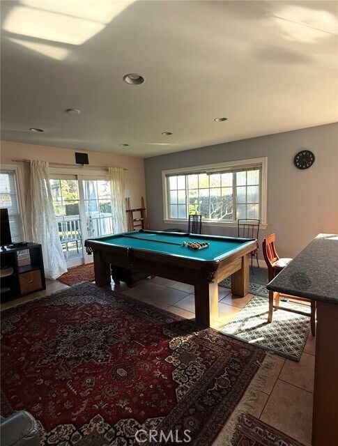 Foto del edificio - 2367 Elden Ave