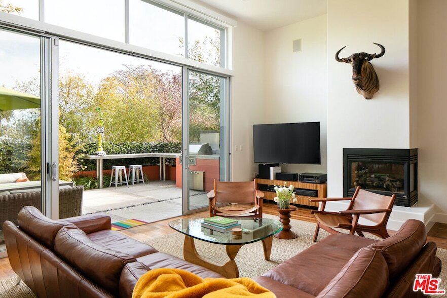 Photo - 2217 Grand Canal Unit