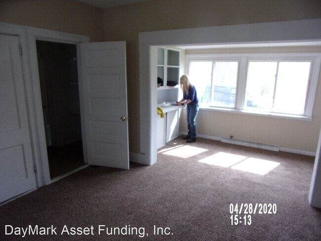 Building Photo - 3 br, 1 bath House - 1306 Water St